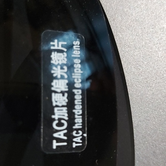 Polarized Sunglasses - Picture 2 of 3